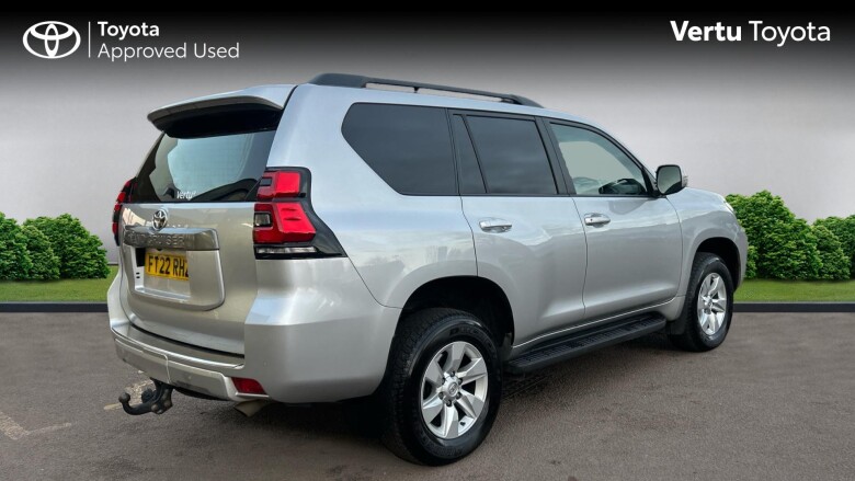 Toyota Land Cruiser Lwb Diesel 2.8D 204 Active Commercial Auto